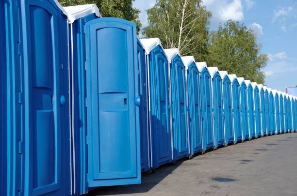 Best Portable restroom trailer rental  in Baxter, MN